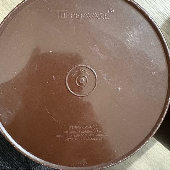 Vtg Set Of 4 Tupperware Brown Mushroom Nesting Servalier Canister W/ 3 Lids - Picture 6 of 8